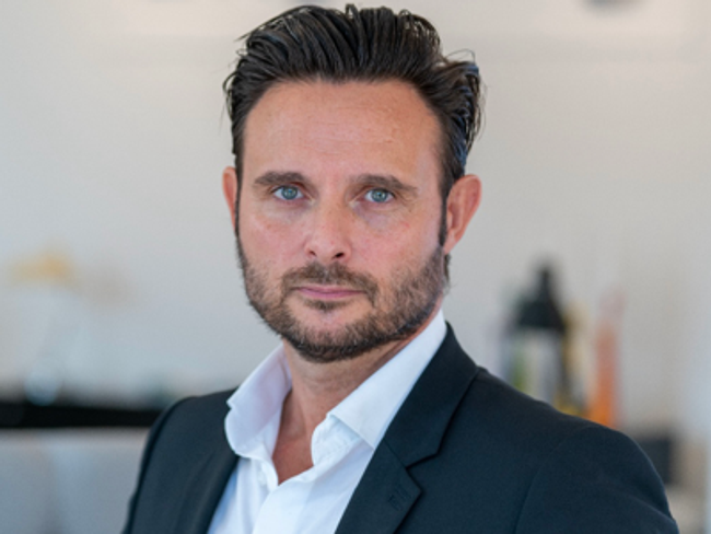 employee image